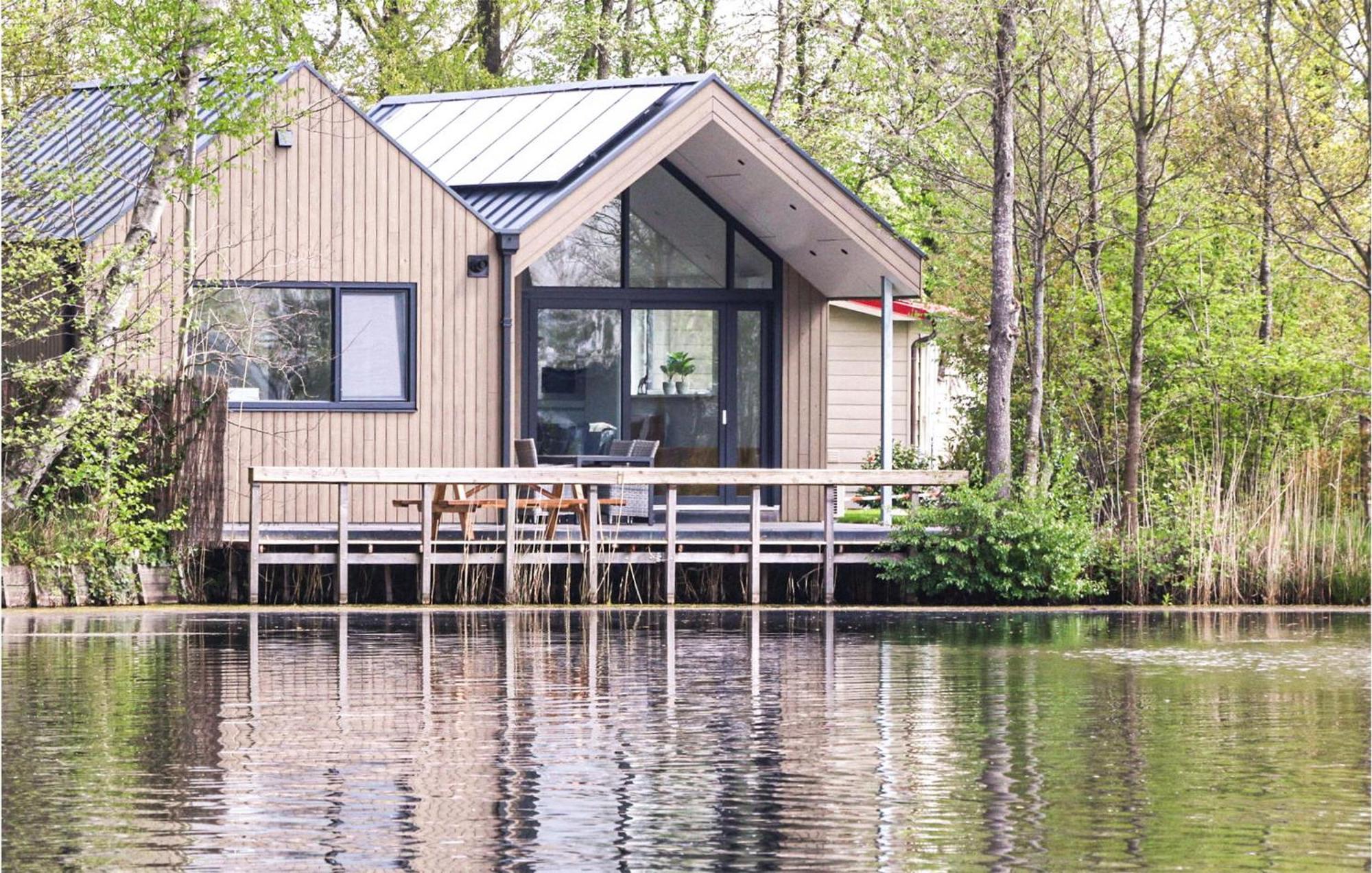 Cozy Home In Oosterwolde With Sauna Eksteriør billede